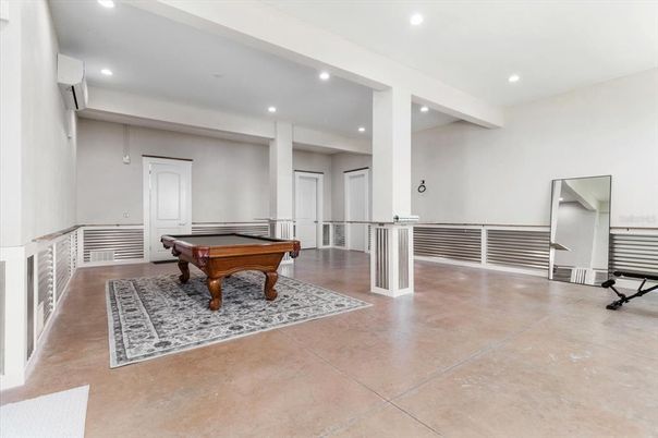 Billiard Table, Game Room, Interior, Recessed Lighting