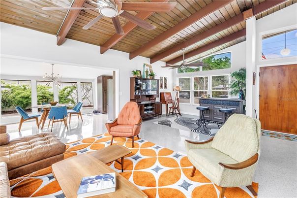 Dining room, Interior, Living room, Wooden Beams, Wooden Ceilings