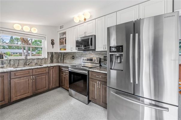 Interior, Kitchen, Stainless Steel Appliances