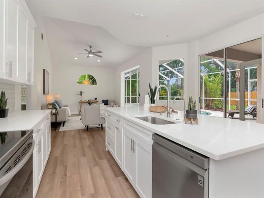 Interior, Kitchen, Living room, Recessed Lighting, Wood Texture Flooring