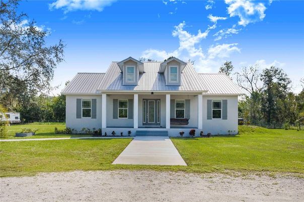 Exterior, Facade, Cape Cod