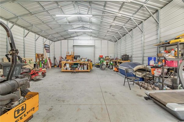 Garage, Interior