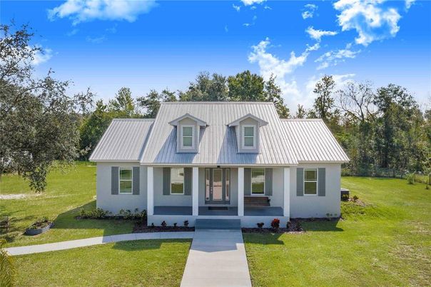 Exterior, Facade, Cape Cod