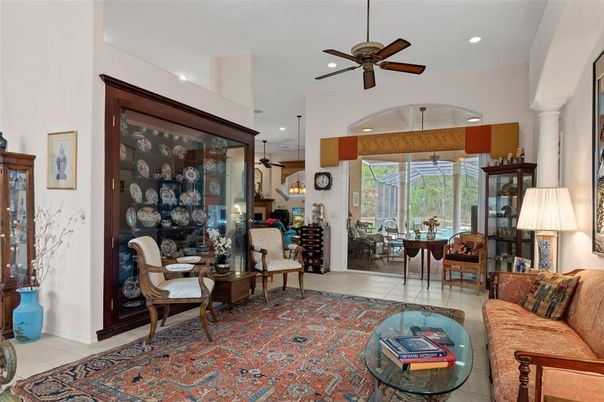 Dining room, Interior, Living room, Pendant Lights, Recessed Lighting
