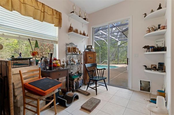 Interior, Pool, Sun Room