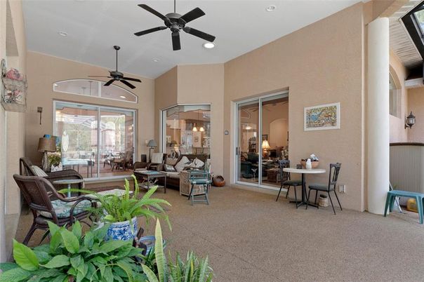 Dining room, Interior, Living room, Recessed Lighting