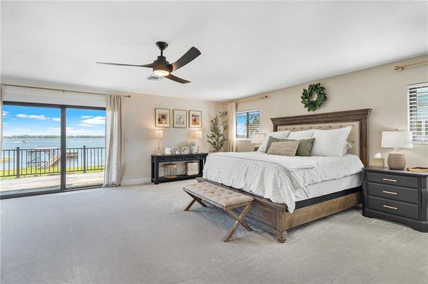 Bedroom, Interior, Water