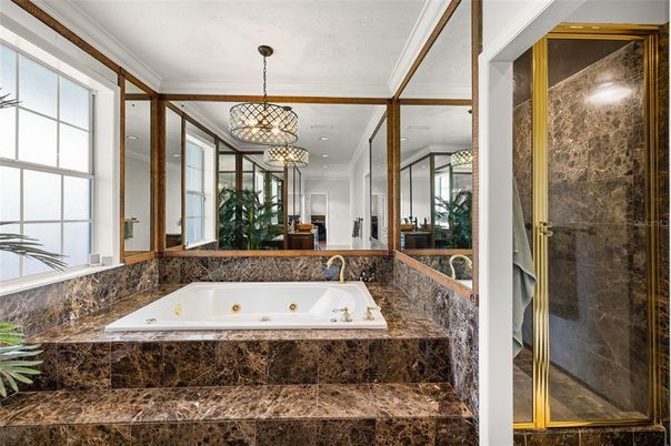 Bathroom, Interior, Pendant Lights