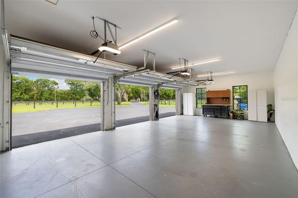 Garage, Interior