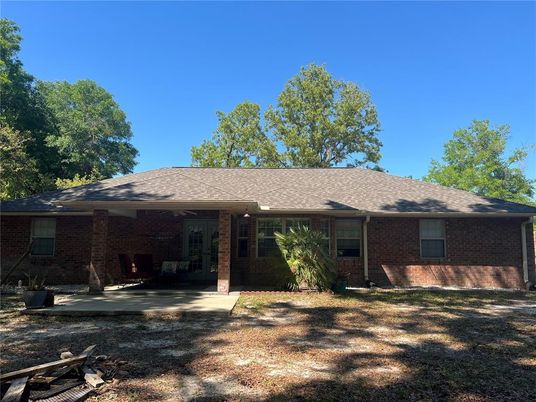 Exterior, Facade, Brick Facade, Ranch