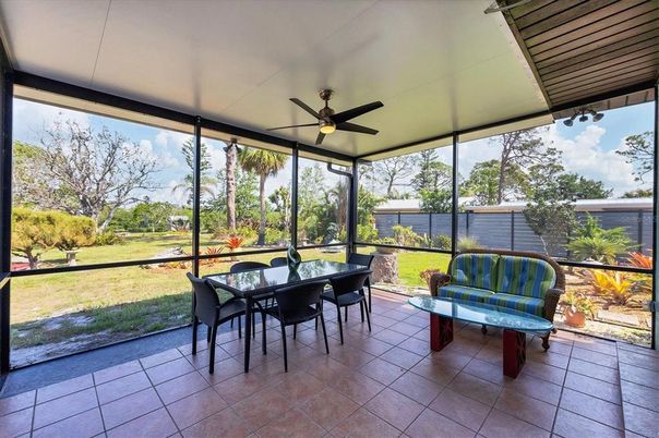 Dining room, Interior, Sun Room