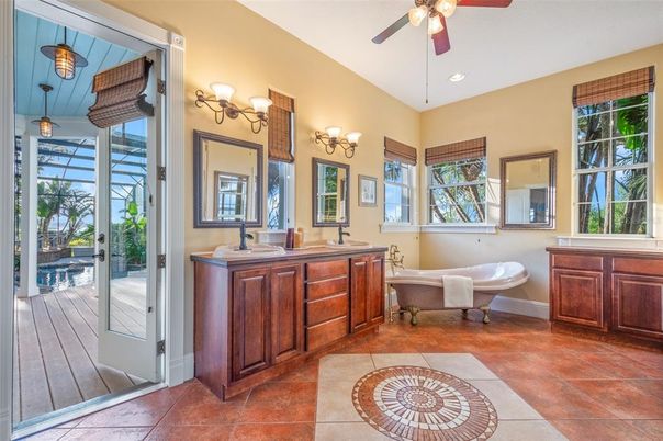Bathroom, Dual Sink Vanities, Free Standing Baths, Glass Shower, Interior, Recessed Lighting