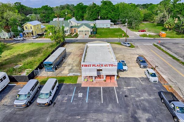 Exterior, Drone