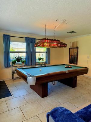 Billiard Table, Game Room, Interior