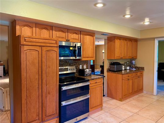 Interior, Kitchen, Recessed Lighting