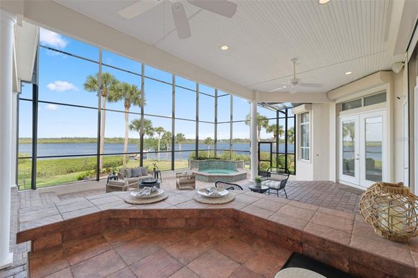 Interior, Recessed Lighting, Sun Room, Water