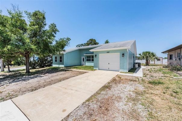 Attached, Backyard, Exterior, Facade, Ranch