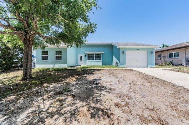 Attached, Backyard, Exterior, Facade, Ranch