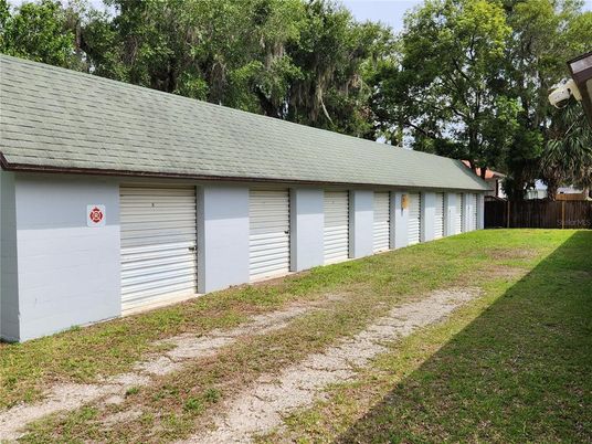 Detached Garage, Exterior