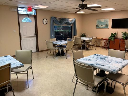Dining room, Interior