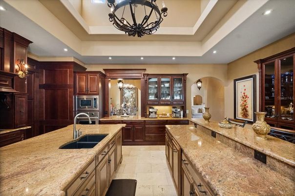 Chandelier, Interior, Kitchen, Recessed Lighting, Stainless Steel Appliances