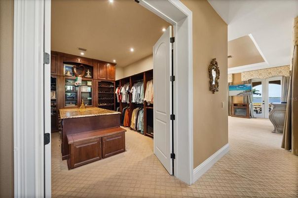 Interior, Recessed Lighting, Walk-in Closets
