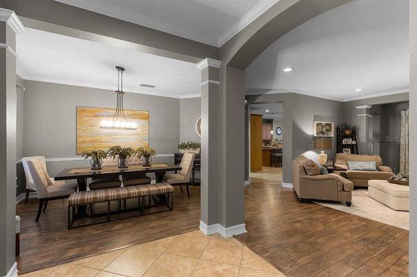 Dining room, Interior, Living room, Pendant Lights, Recessed Lighting, Wood Texture Flooring