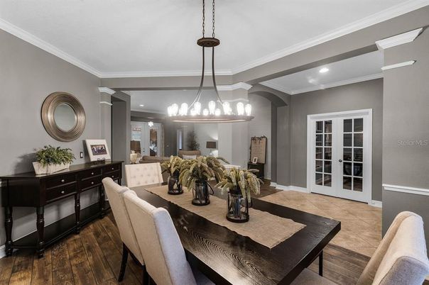 Chandelier, Dining room, Interior, Pendant Lights, Recessed Lighting, Wood Texture Flooring