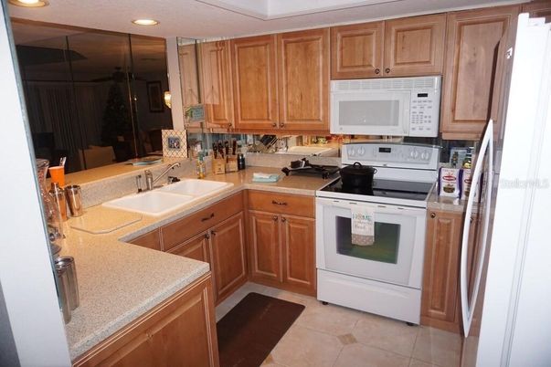 Interior, Kitchen, Recessed Lighting
