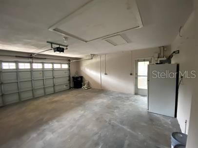 Garage, Interior