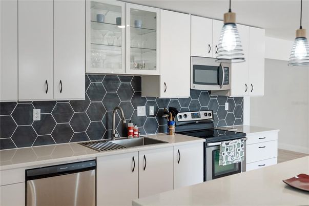Interior, Kitchen, Stainless Steel Appliances