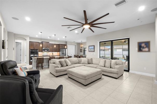Dining room, Interior, Kitchen, Living room, Pendant Lights, Recessed Lighting, Stainless Steel Appliances