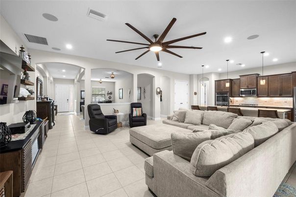 Interior, Kitchen, Living room, Pendant Lights, Recessed Lighting, Stainless Steel Appliances