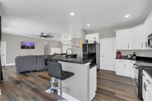 Interior, Kitchen, Living room, Recessed Lighting, Wood Texture Flooring