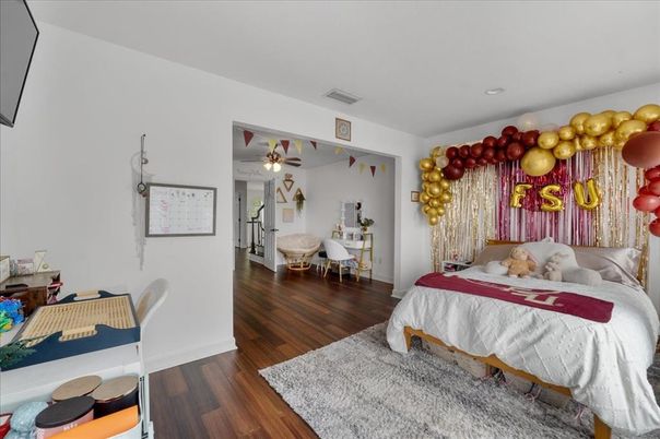 Bedroom, Dining room, Interior, Recessed Lighting, Wood Texture Flooring