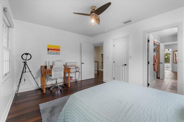 Bedroom, Home Office, Interior, Wood Texture Flooring