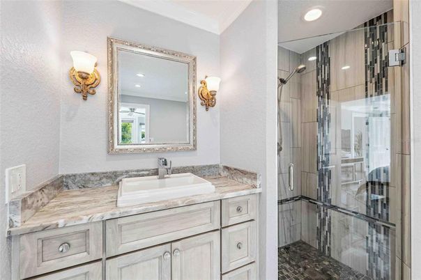 Bathroom, Interior, Recessed Lighting