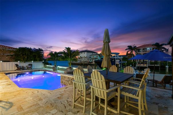 Exterior, Pool, Water