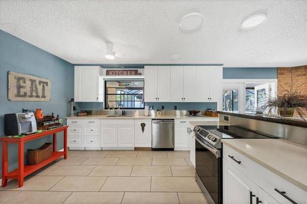 Interior, Kitchen, Stainless Steel Appliances
