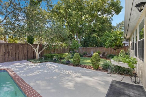 Backyard, Exterior