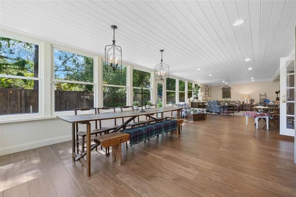 Chandelier, Dining room, Interior, Living room, Pendant Lights, Recessed Lighting, Wood Texture Flooring