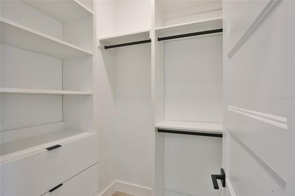 Interior, Walk-in Closets