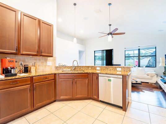 Interior, Kitchen, Living room, Pendant Lights, Recessed Lighting