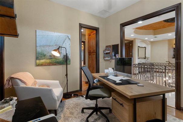 Home Office, Interior, Recessed Lighting, Wood Texture Flooring