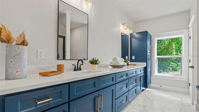 Bathroom, Dual Sink Vanities, Interior, Marble