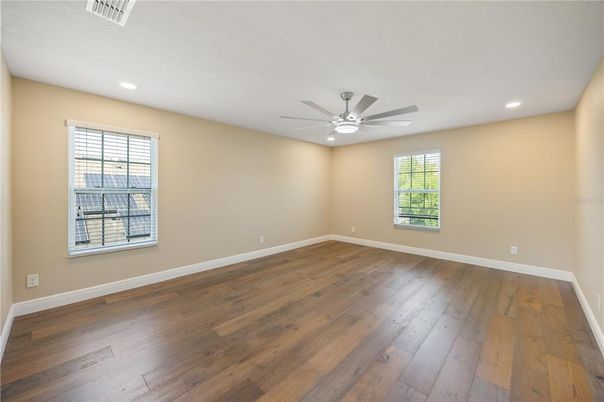 Empty room, Interior, Recessed Lighting, Wood Texture Flooring