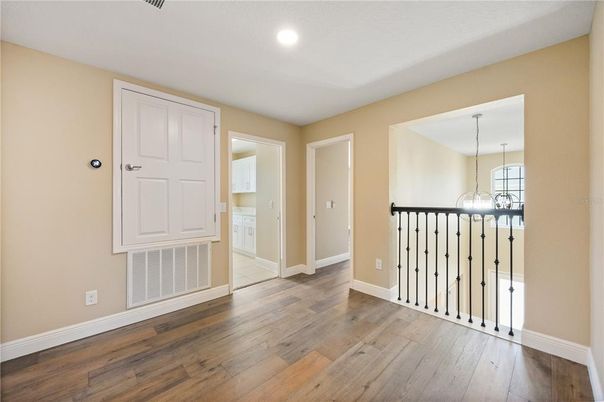 Empty room, Interior, Pendant Lights, Recessed Lighting, Wood Texture Flooring