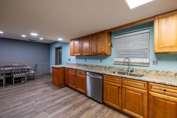Dining room, Interior, Kitchen, Recessed Lighting, Wood Texture Flooring