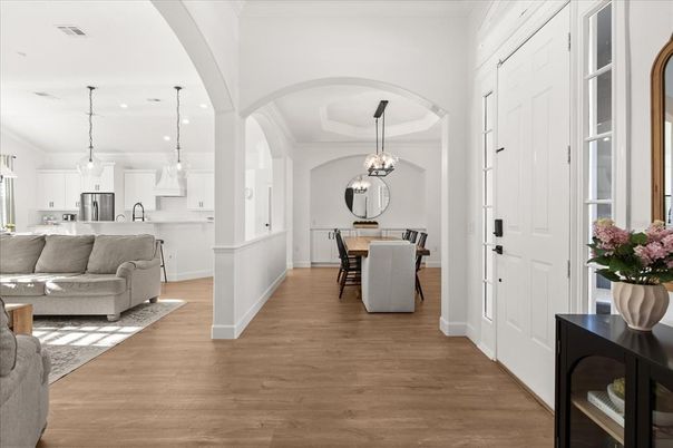 Dining room, Interior, Kitchen, Living room, Pendant Lights, Recessed Lighting, Stainless Steel Appliances, Wood Texture Flooring