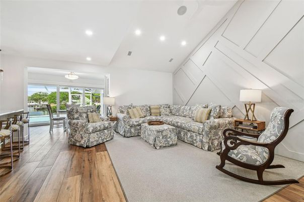 Interior, Living room, Recessed Lighting, Wood Texture Flooring
